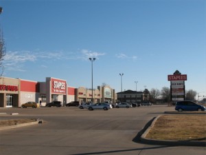 Shopping Centers, Malls and Retail Areas in Enid