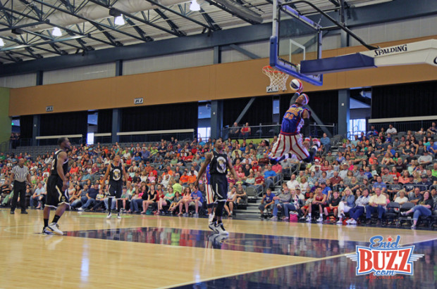 Globetrotters in Enid