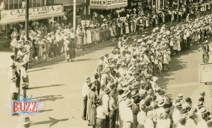 crowd