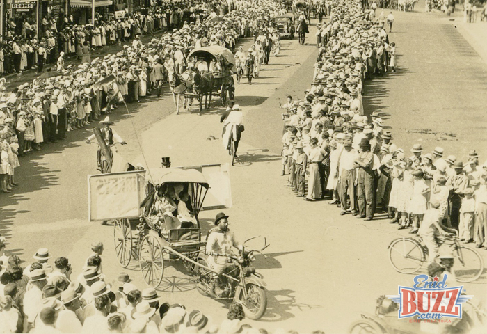 parade-enid-1932